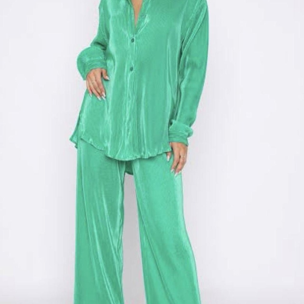 WHITE FOX Set Pleated Top And Pants Vibrant Green Size S/M Oversized Resortwear